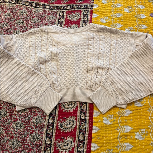 We The Free Cropped Heritage Ivory/Beige Cable Knit Cardigan - Picture 10 of 12
